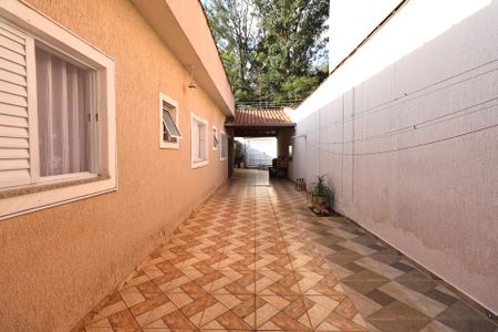 Casa à venda com 230m², 3 quartos e 5 vagasQuintal