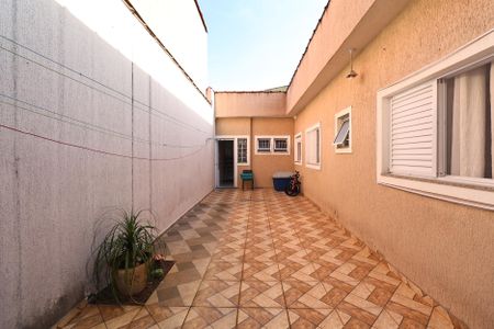 Casa à venda com 230m², 3 quartos e 5 vagasQuintal
