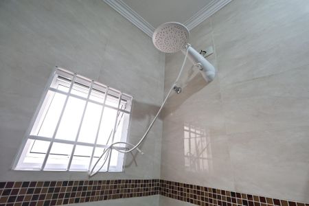 Casa à venda com 230m², 3 quartos e 5 vagasBanheiro