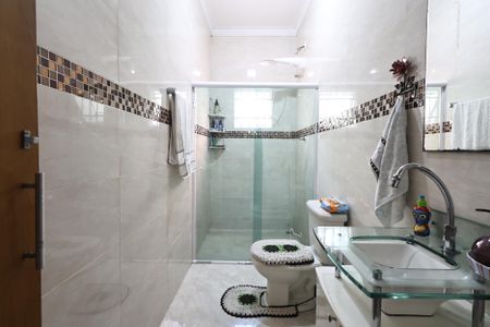 Casa à venda com 230m², 3 quartos e 5 vagasBanheiro