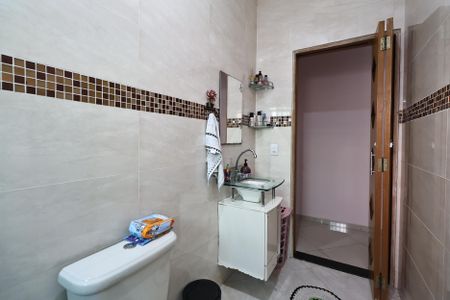 Casa à venda com 230m², 3 quartos e 5 vagasBanheiro