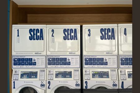 Apartamento à venda com 34m², 2 quartos e sem vagaÁrea comum - Lavanderia