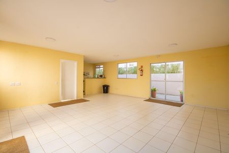 Apartamento para alugar com 43m², 2 quartos e sem vagaÁrea comum - Salão de festas