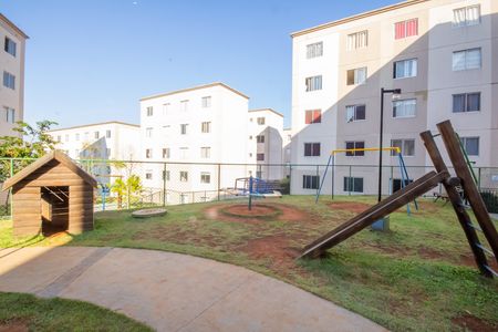 Apartamento para alugar com 43m², 2 quartos e sem vagaÁrea comum - Playground