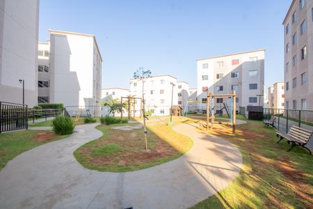 Apartamento para alugar com 43m², 2 quartos e sem vagaÁrea comum - Playground