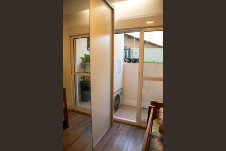 Apartamento para alugar com 67m², 2 quartos e 1 vaga Apartamento para alugar com 67m², 2 quartos e 1 vagaQuarto