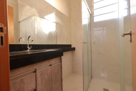 Apartamento para alugar com 45m², 2 quartos e 1 vagaBanheiro