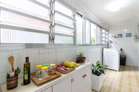 Apartamento à venda com 80m², 3 quartos e 1 vagaÁrea de Serviço