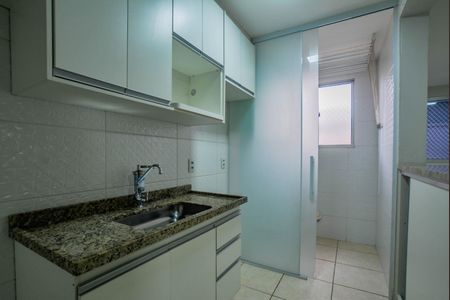 Apartamento para alugar com 52m², 2 quartos e 1 vaga Apartamento para alugar com 52m², 2 quartos e 1 vagaCozinha e Área de Serviço