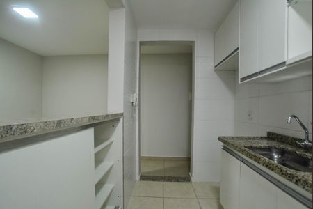 Apartamento para alugar com 52m², 2 quartos e 1 vaga Apartamento para alugar com 52m², 2 quartos e 1 vagaCozinha e Área de Serviço