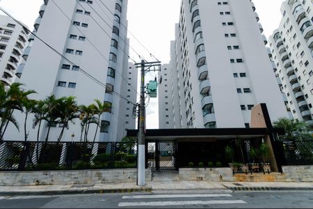 Apartamento à venda com 75m², 3 quartos e 2 vagasFachada do Condominio