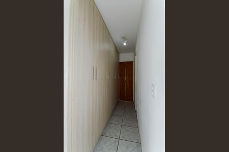 Apartamento à venda com 75m², 3 quartos e 2 vagasQuarto 3 - Armários