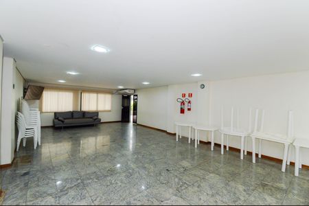 Apartamento à venda com 75m², 3 quartos e 2 vagasÁrea comum - Salão de festas