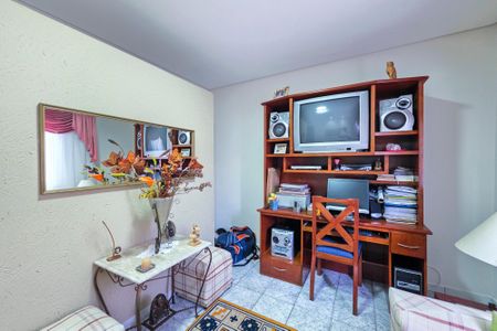 Casa para alugar com 220m², 5 quartos e 6 vagasQuarto 1