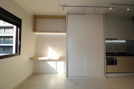 Studio para alugar com 26m², 1 quarto e sem vagaSala/Quarto