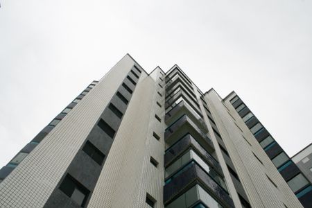 Apartamento para alugar com 57m², 2 quartos e 1 vagaFachada