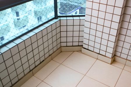 Apartamento para alugar com 57m², 2 quartos e 1 vagaSacada