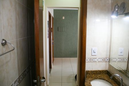 Apartamento para alugar com 57m², 2 quartos e 1 vagaBanheiro Social