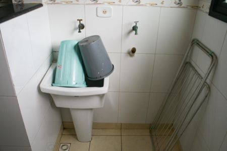 Apartamento para alugar com 57m², 2 quartos e 1 vagaÁrea de Serviço