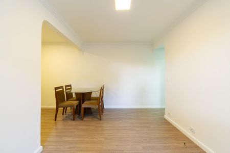 Apartamento à venda com 75m², 3 quartos e 1 vagaSala