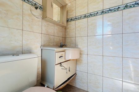 Casa à venda com 181m², 3 quartos e 2 vagasBanheiro da Suíte 2