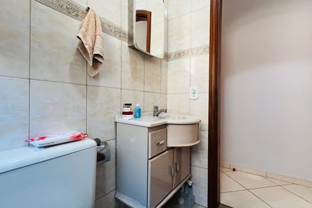 Casa à venda com 181m², 3 quartos e 2 vagasBanheiro da Suíte 1