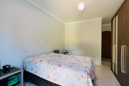 Casa à venda com 181m², 3 quartos e 2 vagasSuíte 1