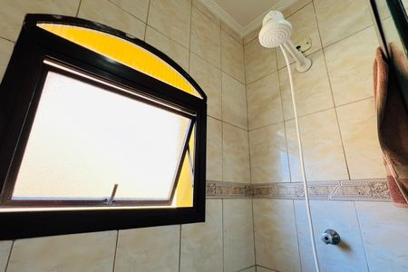 Casa à venda com 181m², 3 quartos e 2 vagasBanheiro da Suíte 1