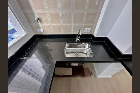 Apartamento à venda com 49m², 2 quartos e 1 vaga Apartamento à venda com 49m², 2 quartos e 1 vagaCozinha