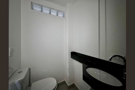 Apartamento à venda com 49m², 2 quartos e 1 vaga Apartamento à venda com 49m², 2 quartos e 1 vagaBanheiro Social