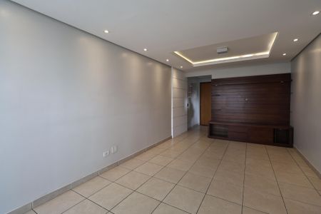 Apartamento à venda com 70m², 2 quartos e 2 vagasSala