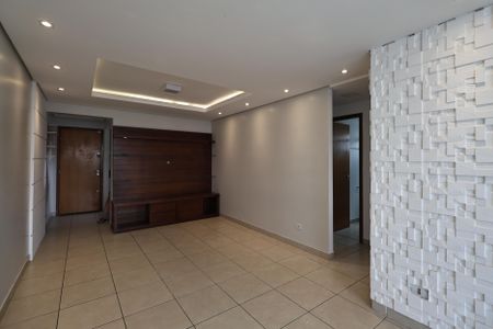 Apartamento à venda com 70m², 2 quartos e 2 vagasSala