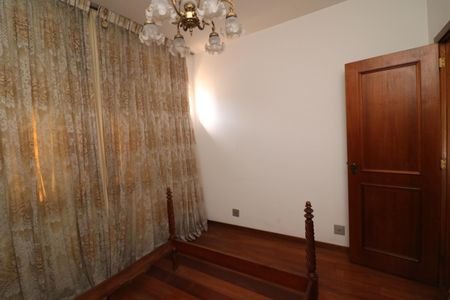 Apartamento à venda com 190m², 4 quartos e 2 vagasQuarto 2