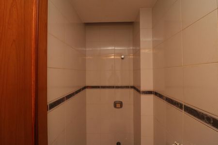 Apartamento à venda com 190m², 4 quartos e 2 vagasLavabo