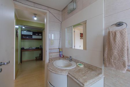 Apartamento à venda com 121m², 3 quartos e 1 vaga Apartamento à venda com 121m², 3 quartos e 1 vagaBanheiro 2
