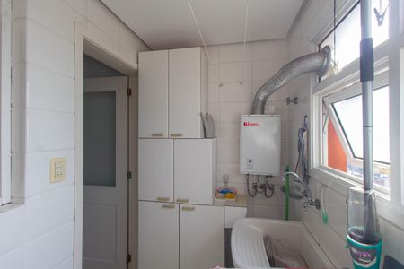Apartamento à venda com 121m², 3 quartos e 1 vaga Apartamento à venda com 121m², 3 quartos e 1 vagaÁrea de Serviço