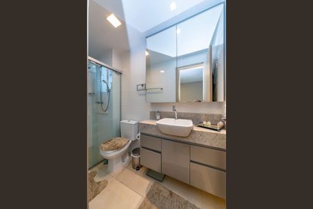 Apartamento à venda com 114m², 4 quartos e 2 vagasBanheiro da Suíte