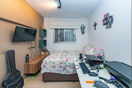 Apartamento à venda com 114m², 4 quartos e 2 vagasQuarto 2