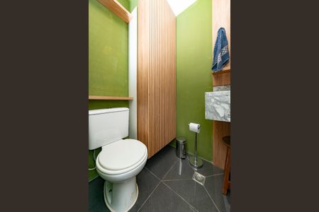 Apartamento à venda com 114m², 4 quartos e 2 vagasBanheiro de serviço