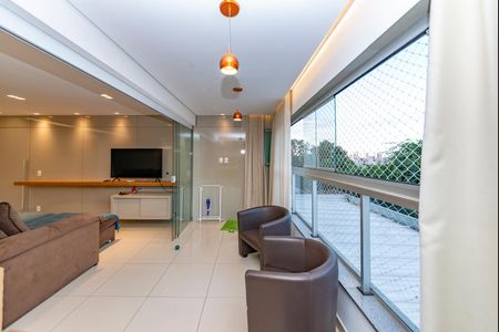 Apartamento à venda com 114m², 4 quartos e 2 vagasVaranda da Sala