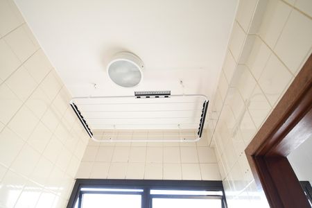 Apartamento para alugar com 77m², 2 quartos e 1 vagaÁrea de Serviço