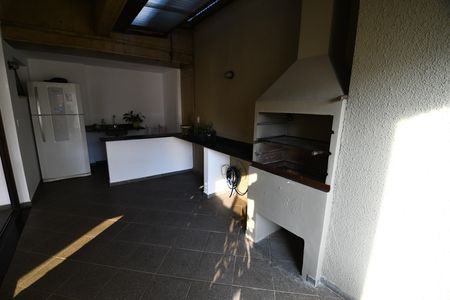 Apartamento para alugar com 77m², 2 quartos e 1 vagaÁrea comum - Churrasqueira