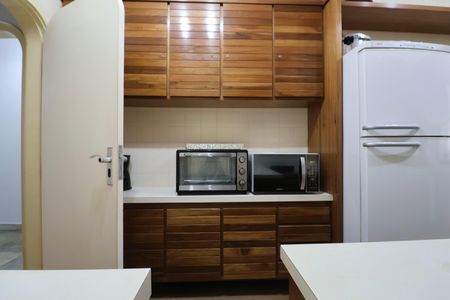 Apartamento para alugar com 217m², 4 quartos e 1 vagaCozinha