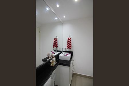 Apartamento à venda com 54m², 2 quartos e 1 vagaBanheiro Social