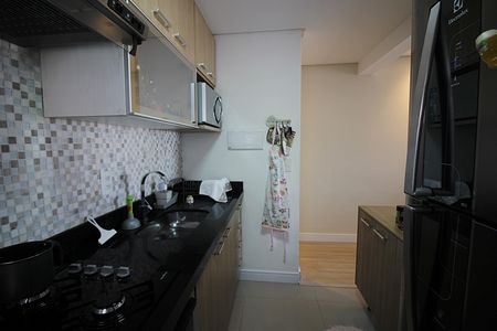 Apartamento à venda com 54m², 2 quartos e 1 vagaCozinha e Área de Serviço