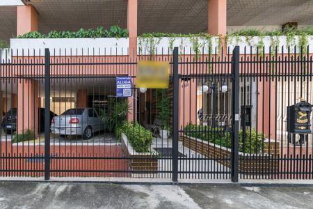 Apartamento à venda com 65m², 2 quartos e 1 vagaFachada e placa