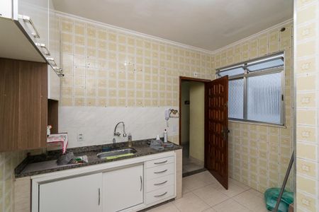 Apartamento à venda com 65m², 2 quartos e 1 vagaCozinha