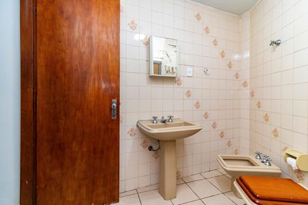 Casa para alugar com 32m², 1 quarto e sem vaga Casa para alugar com 32m², 1 quarto e sem vagaBanheiro