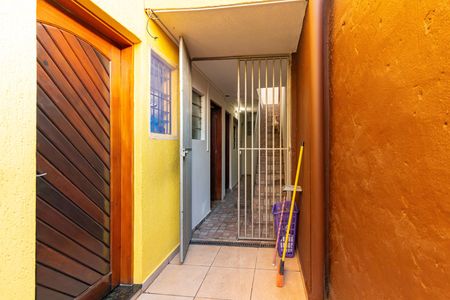Casa para alugar com 32m², 1 quarto e sem vaga Casa para alugar com 32m², 1 quarto e sem vagaCorredor