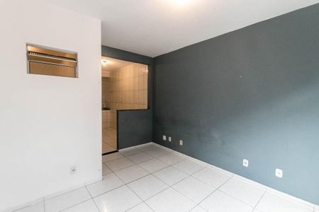 Casa para alugar com 58m², 1 quarto e sem vaga Casa para alugar com 58m², 1 quarto e sem vagaSala